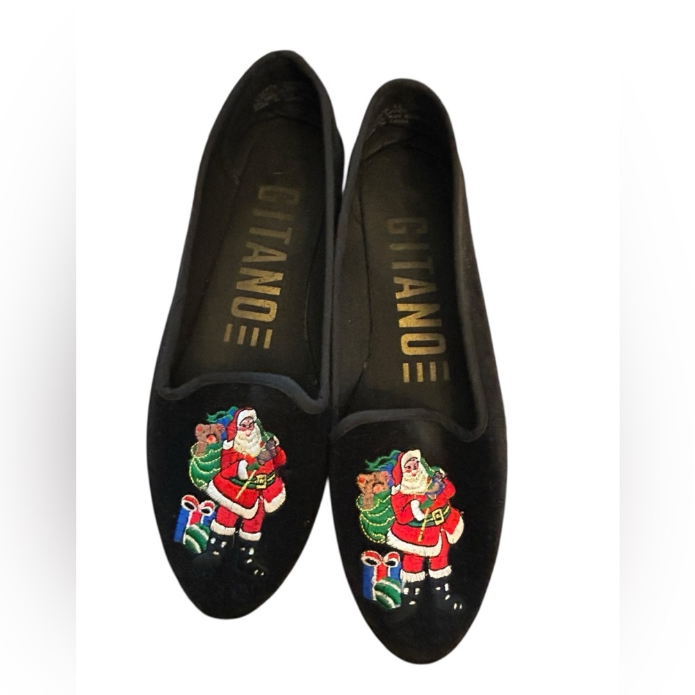 Vintage 80s/90s Gitano Black velvet Santa Embroidered Flats